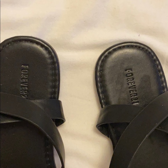 Women sandal - Picture 4 of 4